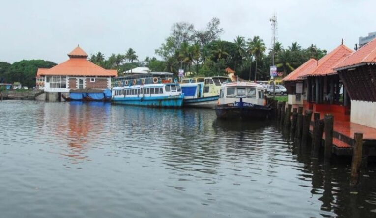 MoPSW highlights Port Development and Inland Waterways in  Kerala